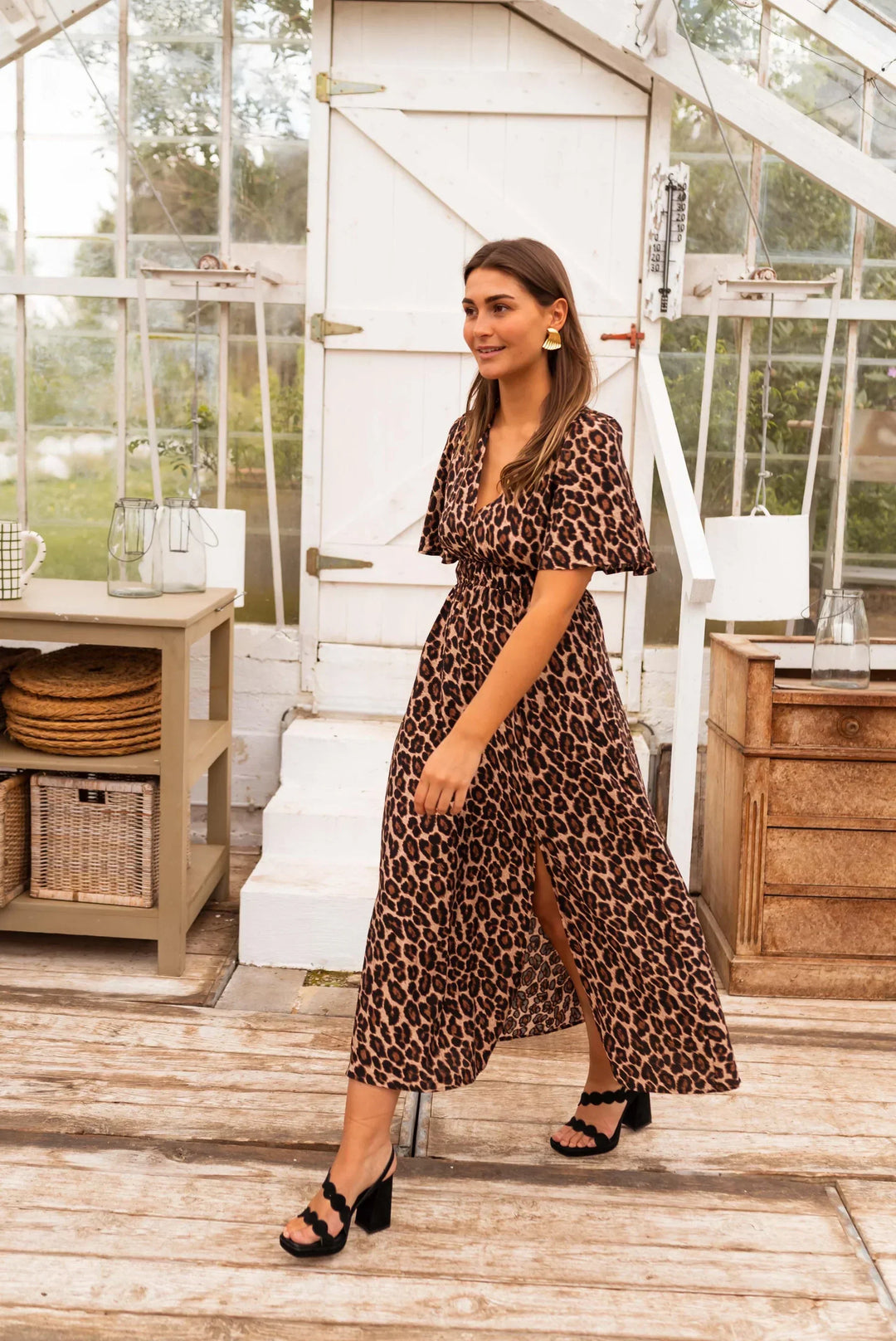 Sofia™ | Flowing Leopard Print Maxi Dress